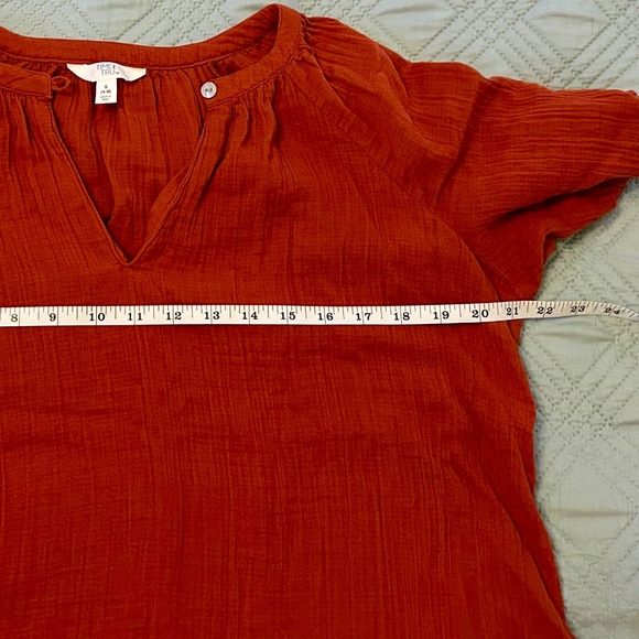 TIME AND TRU Women’s Blouse, NEVER WORN, Rusty Bronze Color, Size Small (4-6) - Picture 4 of 9